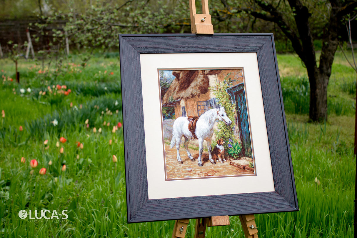 B572 Next to the cabin - Luca-S - Cross Stitch Kit