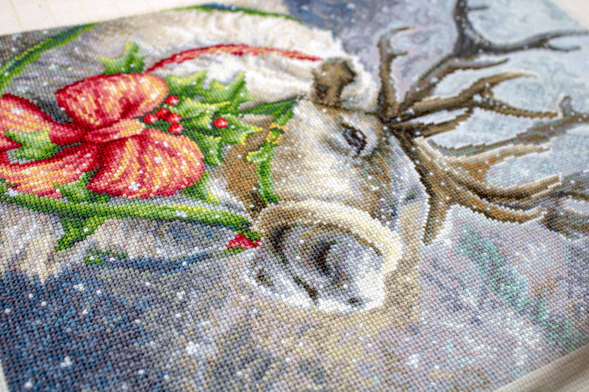 Cross Stitch Kit "Christmas Deer" by Luca-S B598