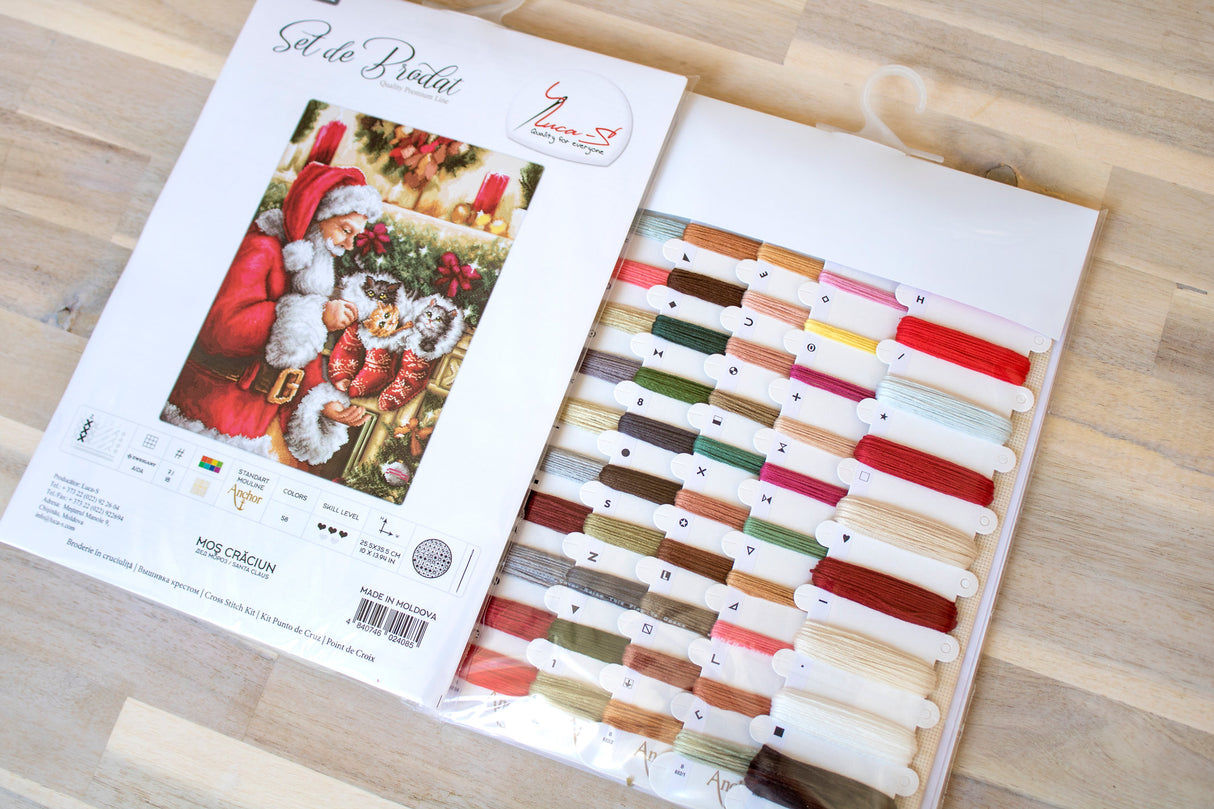 Cross Stitch Kit Santa Claus Giving Kittens - B602 Luca-S