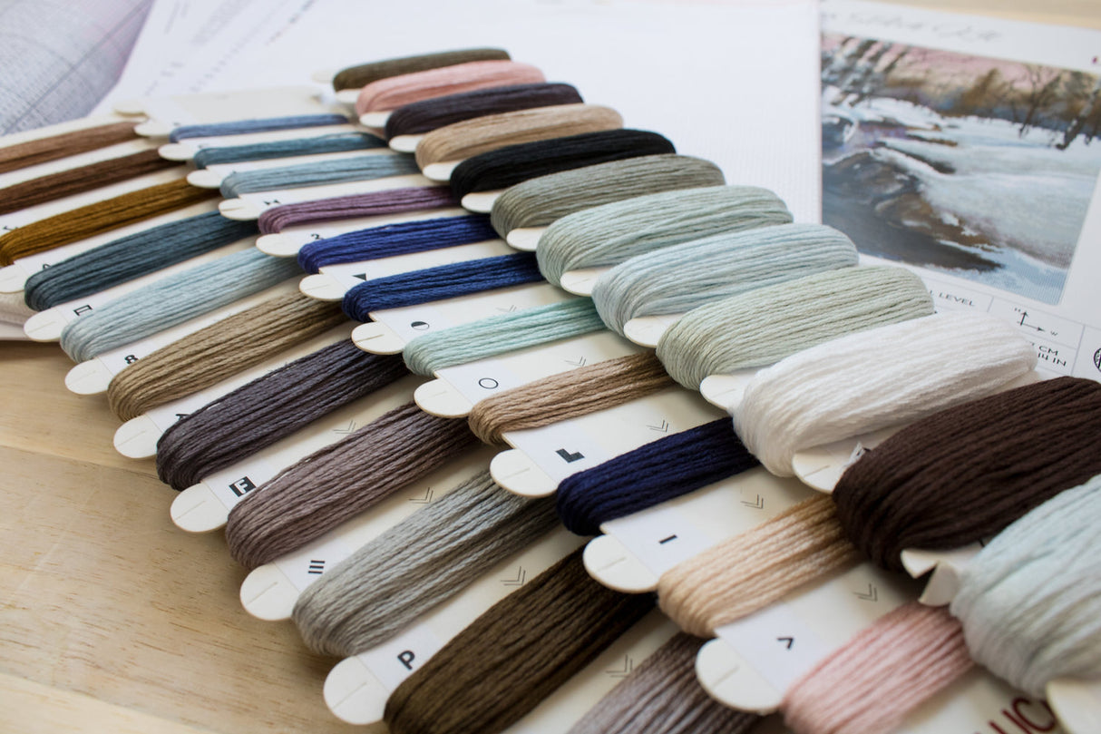 (Discontinué) B609 Winter - Luca-S - Kit de point de croix