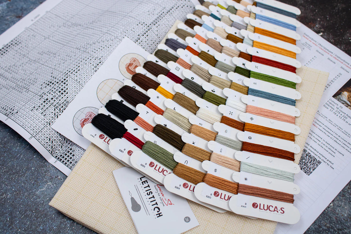 Detalle artístico del bordado Flower Fairy Luca-S GOLD B620