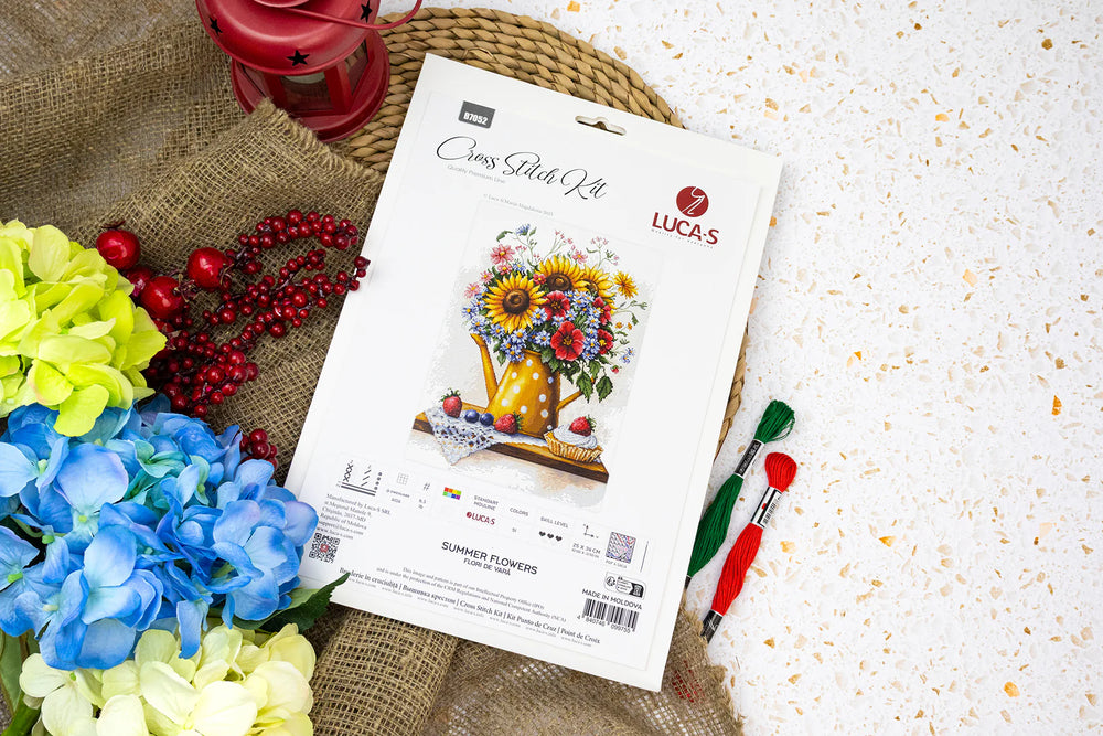 Luca-S B7052 – Summer Flowers | Kit de punto de cruz con flores y dulces veraniegos