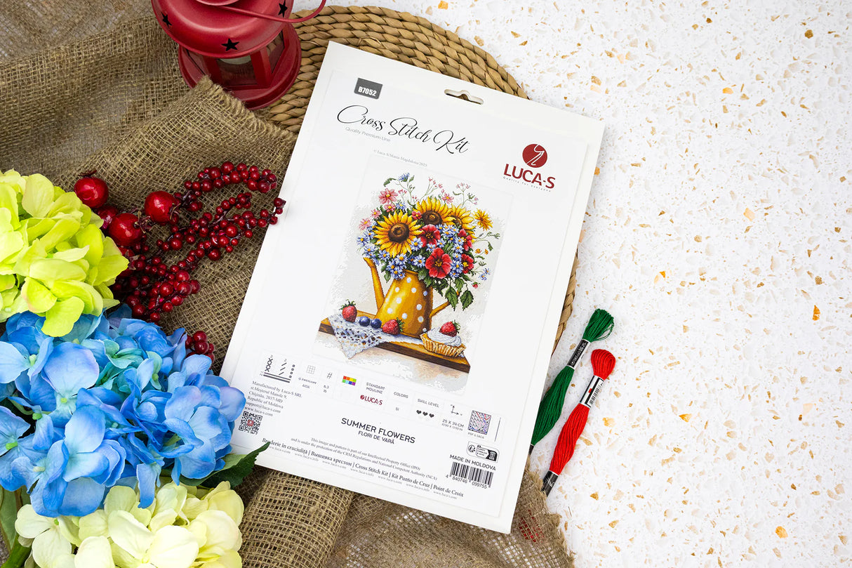Luca-S B7052 – Summer Flowers | Kit de punto de cruz con flores y dulces veraniegos