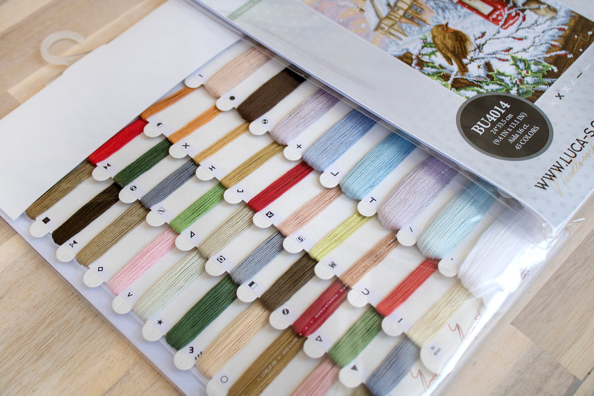 BU4014 Red mailbox - Luca-S - Cross Stitch Kit