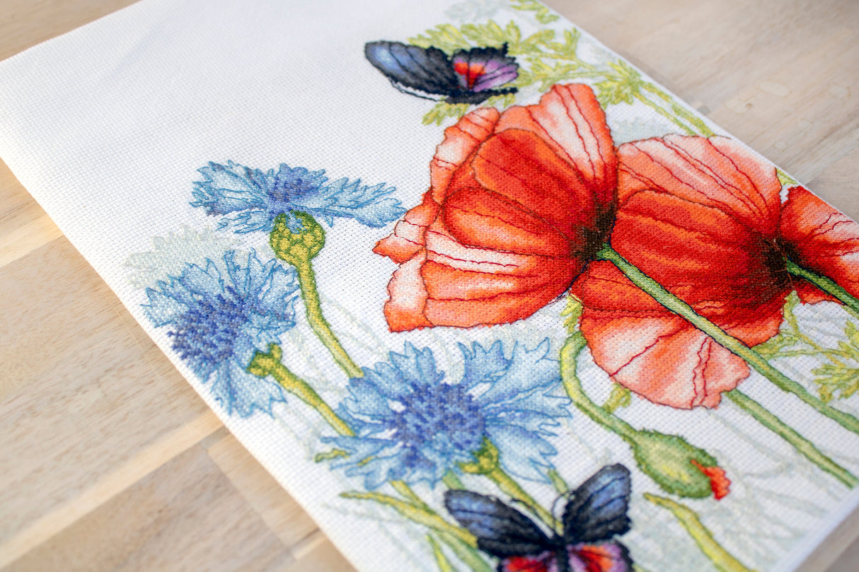 BU4018 Coquelicots et papillons - Luca-S - Kit de point de croix