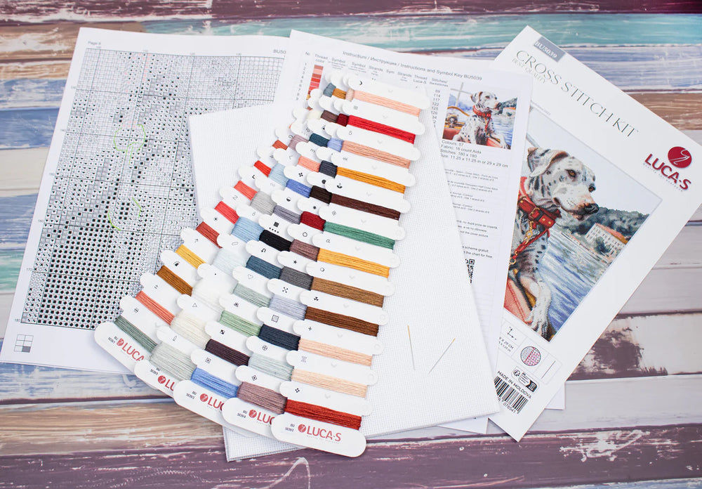 Kit de point de croix - Le Dalmatien sur le lac de Côme - BU5039 Luca-S