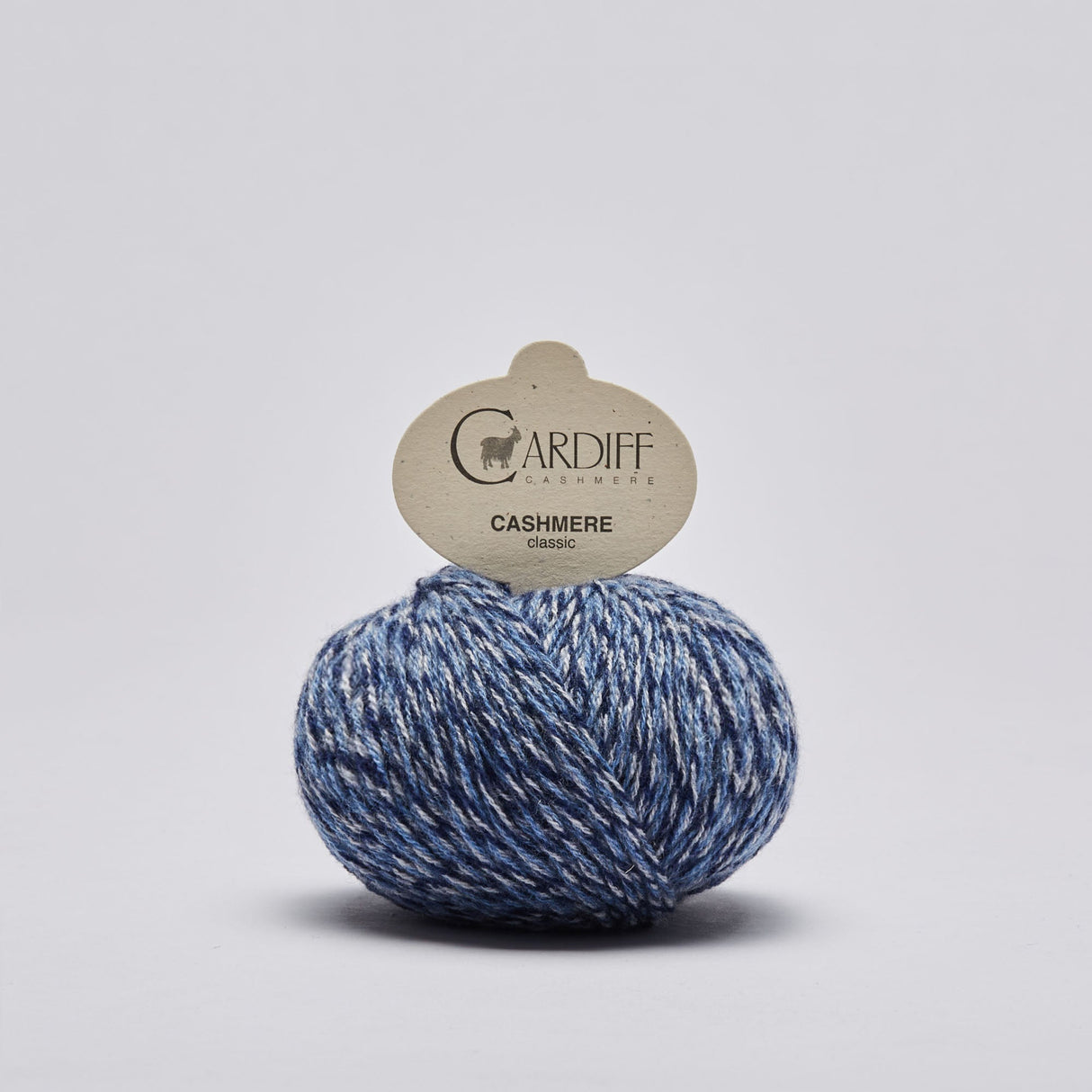 Cardiff Classic Cashmere - Pura Elegancia en Cada Punto
