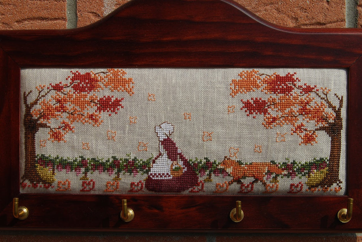 CV 53 Passeggiata tra le foglie - Cross Stitch Chart - Serenità di Campagna