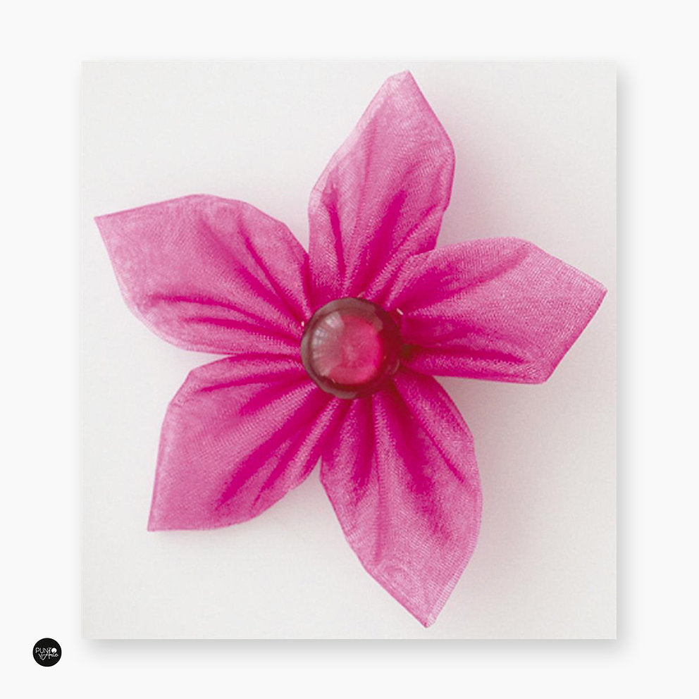 Clover 8483 template to make fabric Kanzashi flowers quickly and easily