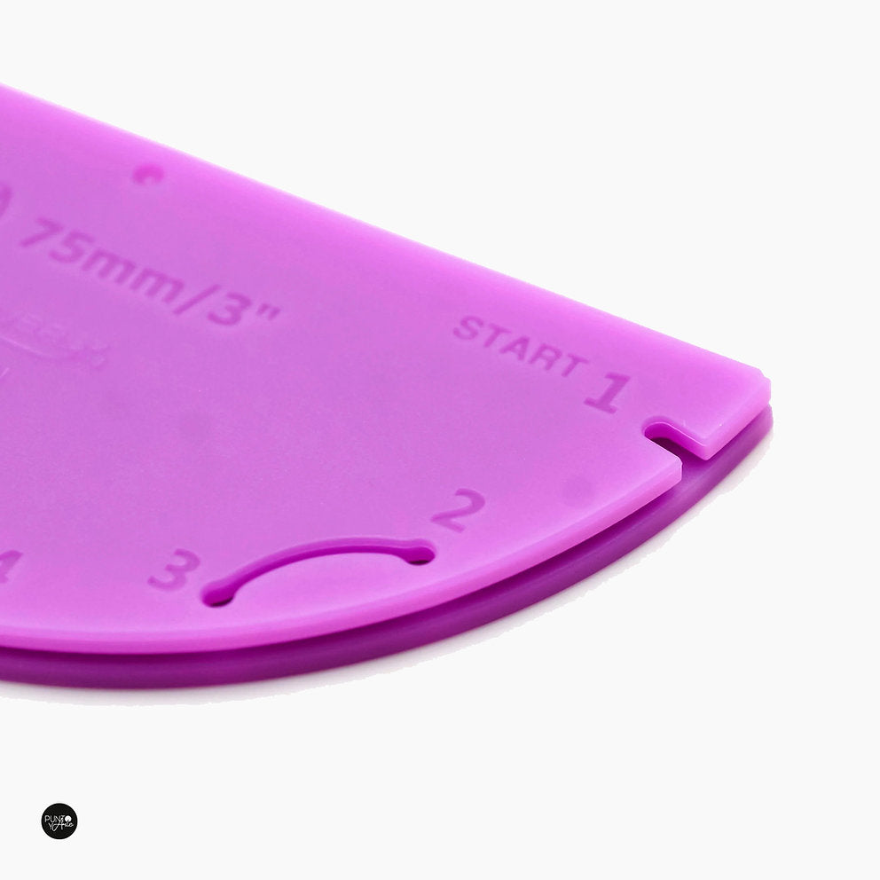 Clover 8487 Kanzashi template for making fabric flowers