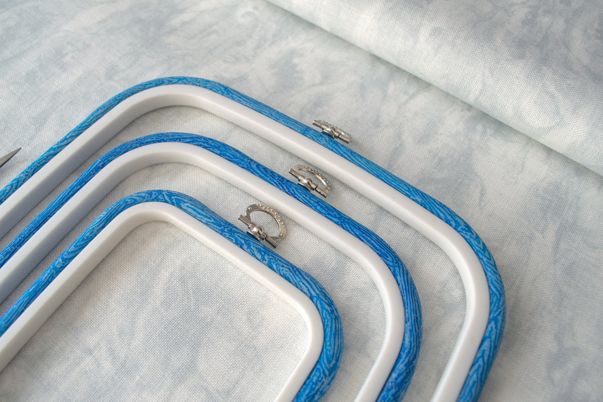 Bastidor-Marco Cuadrado Flexi Hoop de Nurge: Azul Vibrante para Resaltar tus Bordados