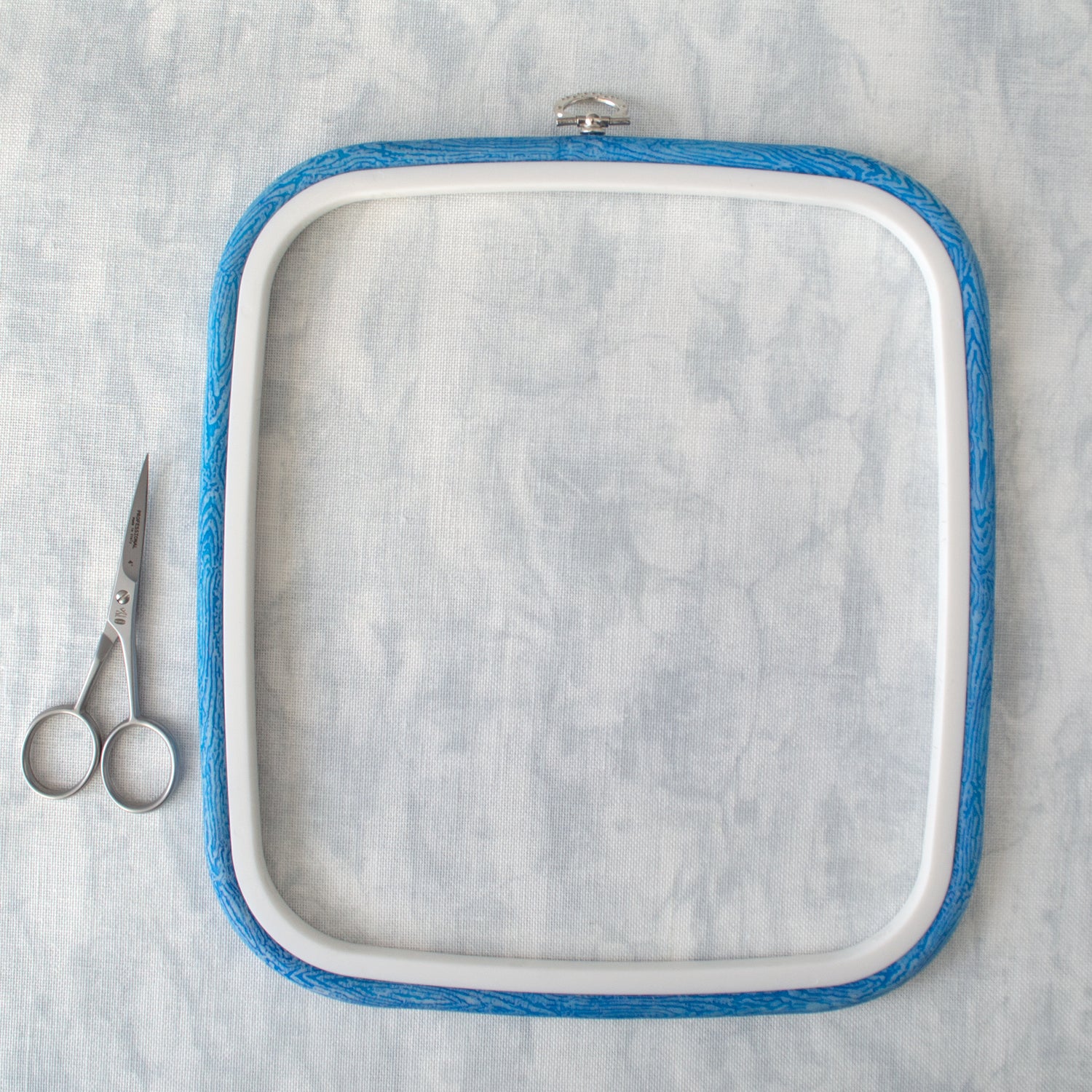 Bastidor-Marco Cuadrado Flexi Hoop de Nurge: Azul Vibrante para Resaltar tus Bordados