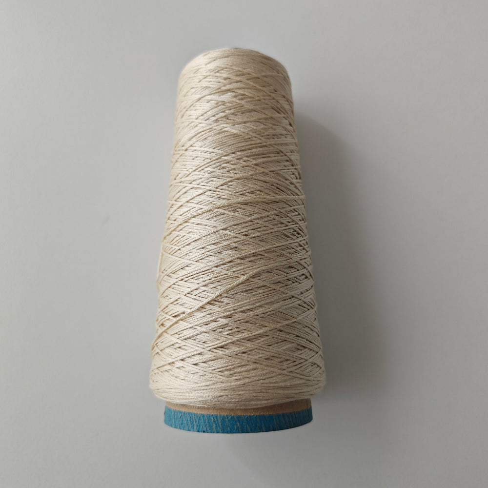 Cône DMC 712 - 100gr. environ. 425 mètres - Couleur 712