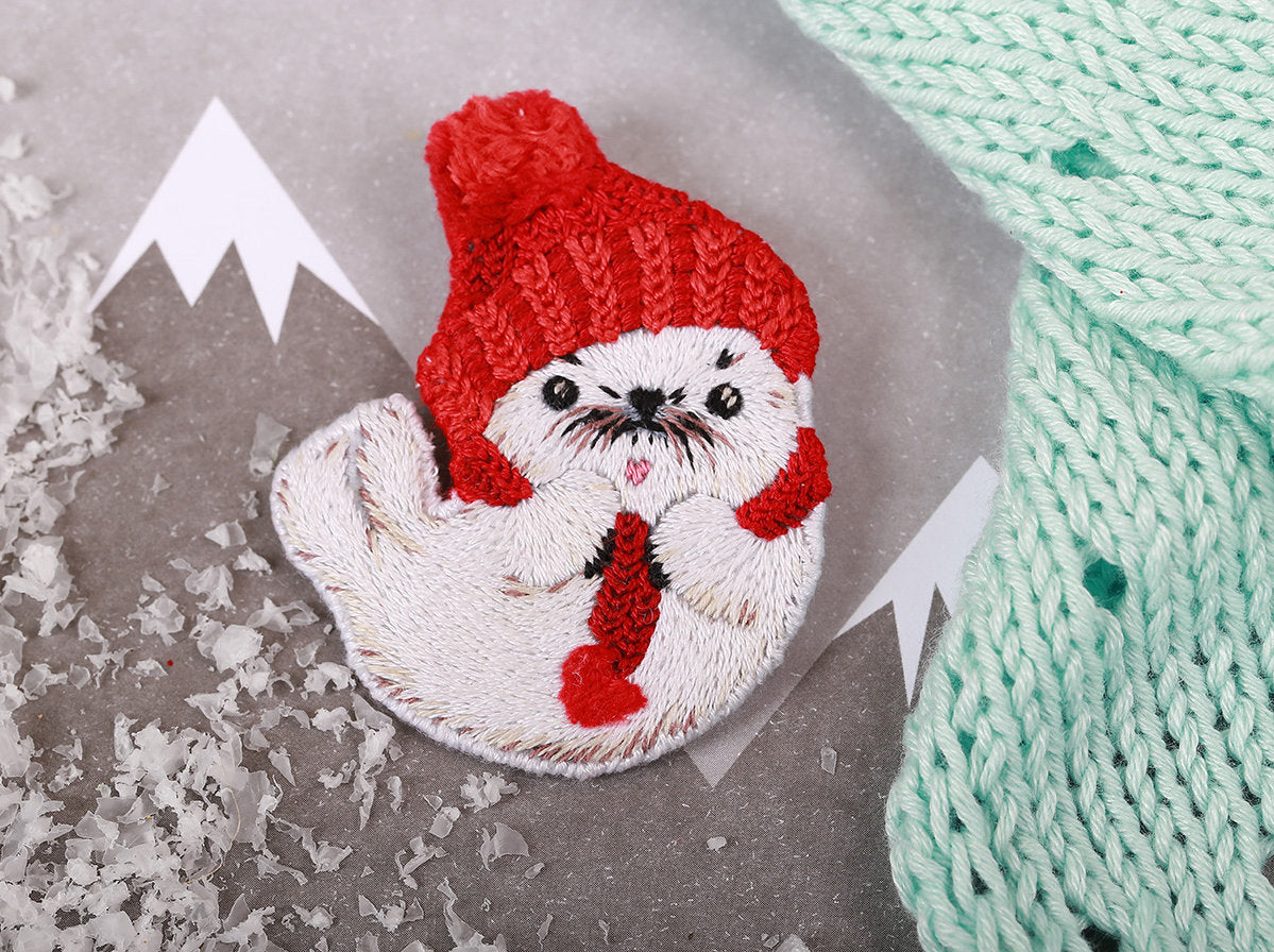 Brooch. Baby Seal in the hat - JK-2222 Panna - Traditional embroidery kit