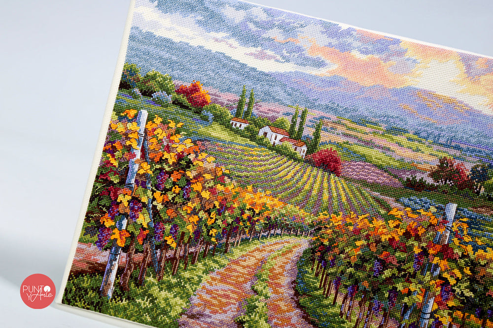 Kit de point de croix "Vineyard Hill" par Merejka K-164