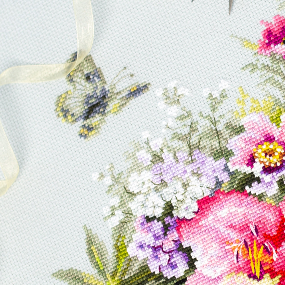 Country Bouquet – Kit de Punto de Cruz Magic Needle 510-228