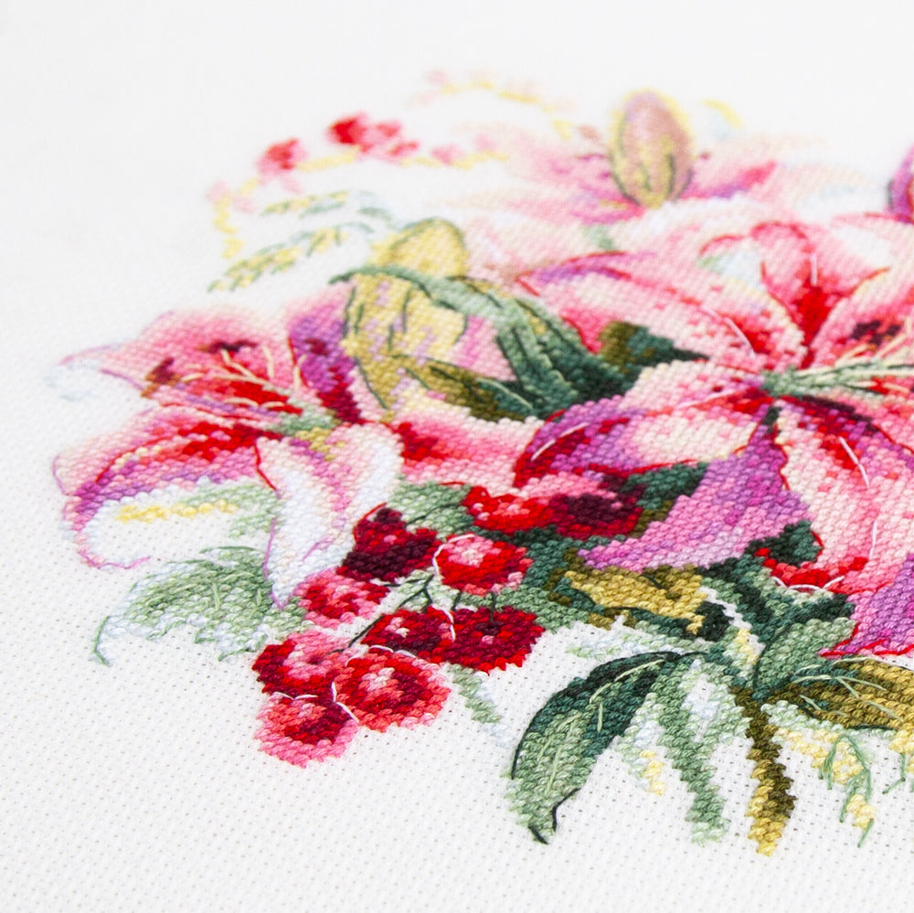 Kit de Punto de Cruz 70-06 “Pink Lilies” – Magic Needle