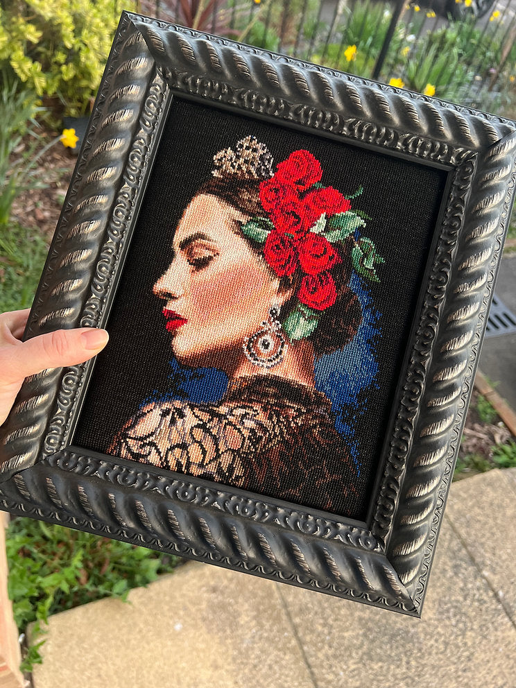 Cross Stitch Kit "Portrait of Inspiration" LETISTITCH - L8029