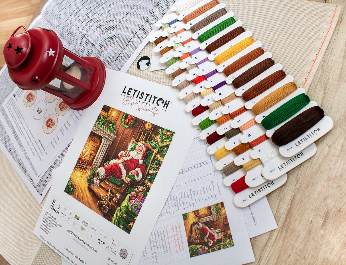 Santa's rest by the chimney - L8052 LETISTITCH - Cross Stitch Kit