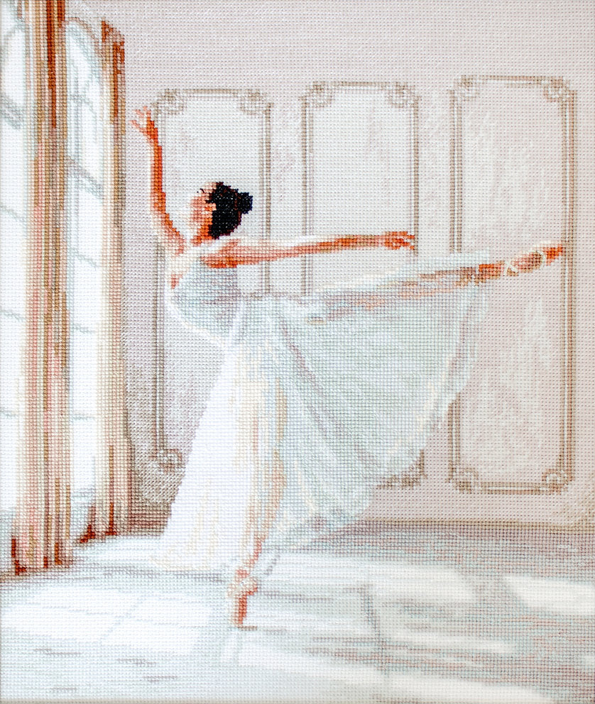 Ballerina - Cross Stitch Kit LETISTITCH LETI 901