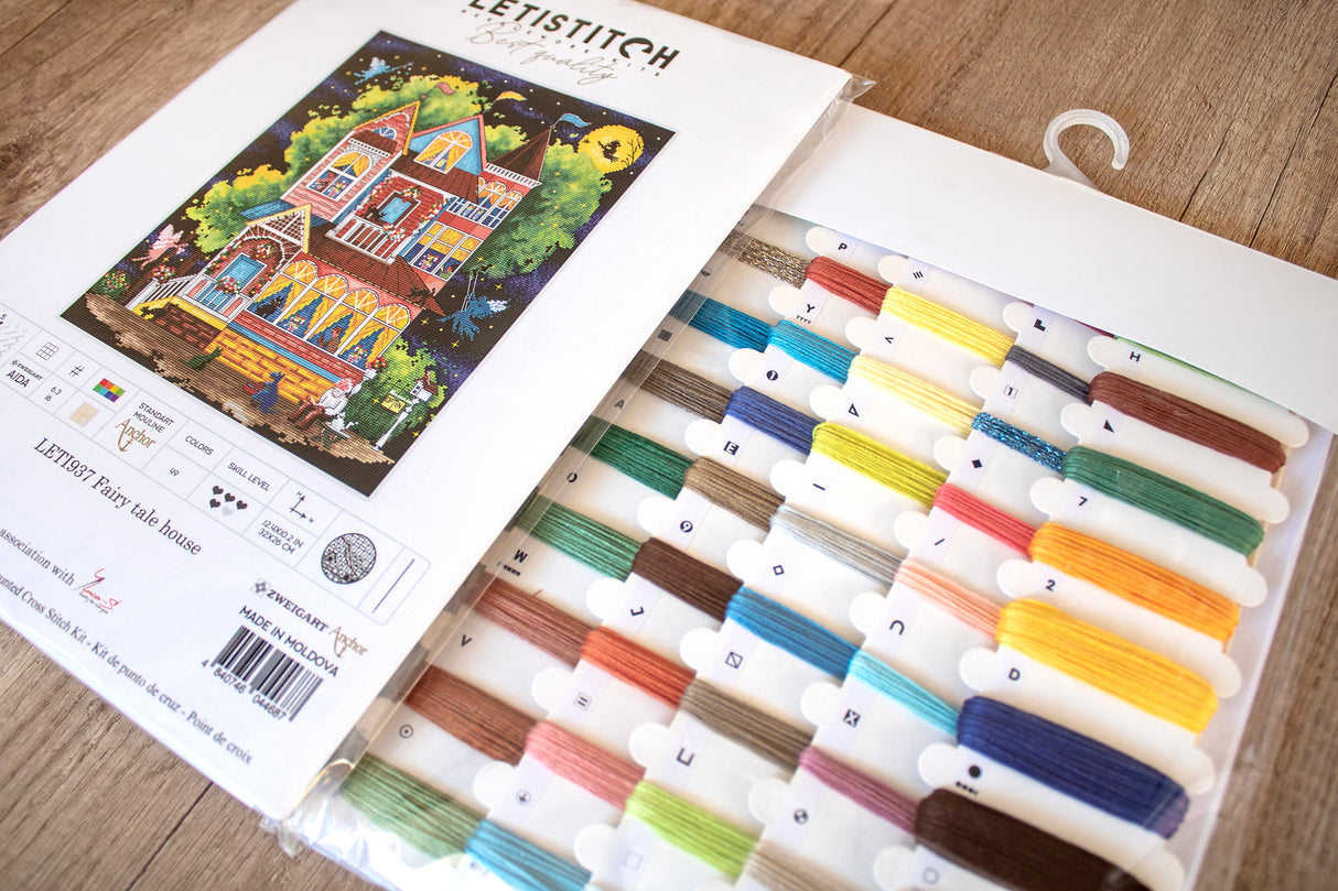 Casa de Cuentos de Hadas - LETI 937 - Kit de Punto de Cruz de LETISTITCH