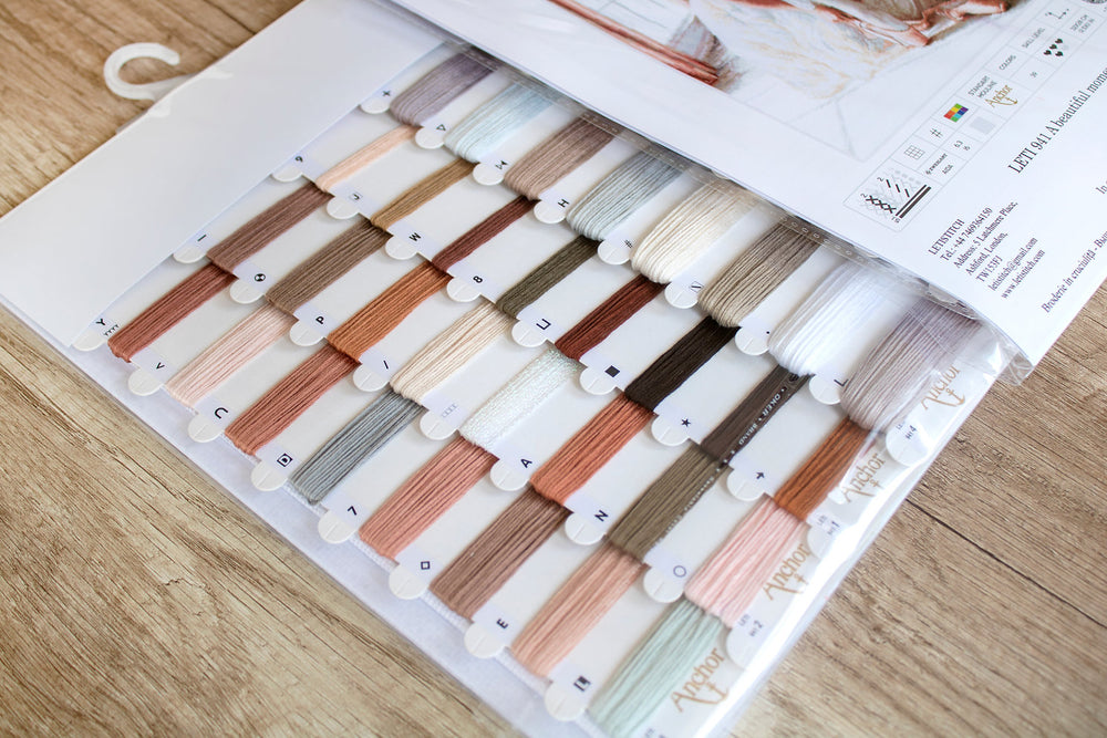 LETI 941 A beautiful moment - LETISTITCH - Cross Stitch Kit