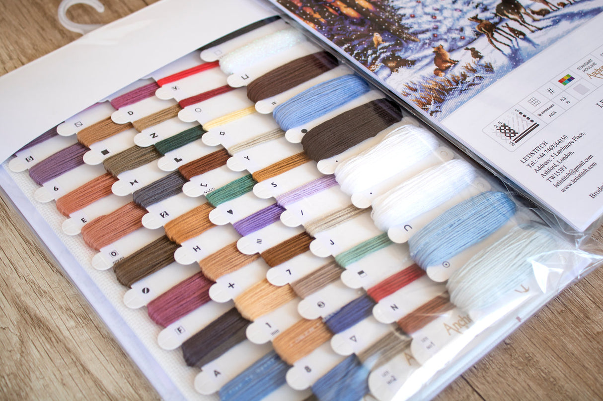 Christmas Wood - LETI 947 LETISTITCH - Cross Stitch Kit