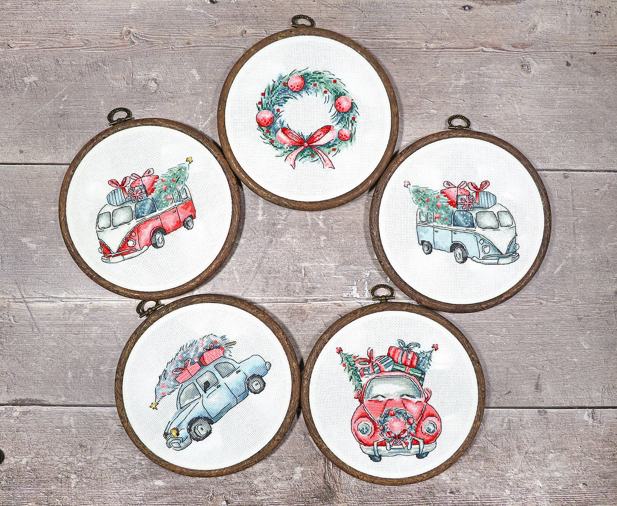 LETI 965 Retro Christmas Cars / 5 en 1 - Kit de point de croix LETISTITCH