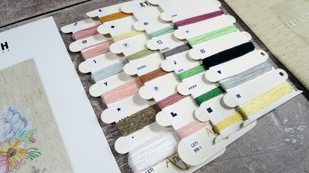 LETI 996 Be the Queen - LETISTITCH - Cross Stitch Kit