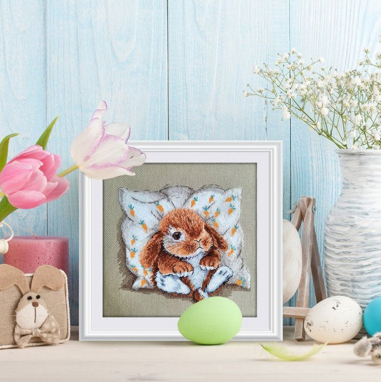 Conejito. RTO M903. Kit de punto de cruz