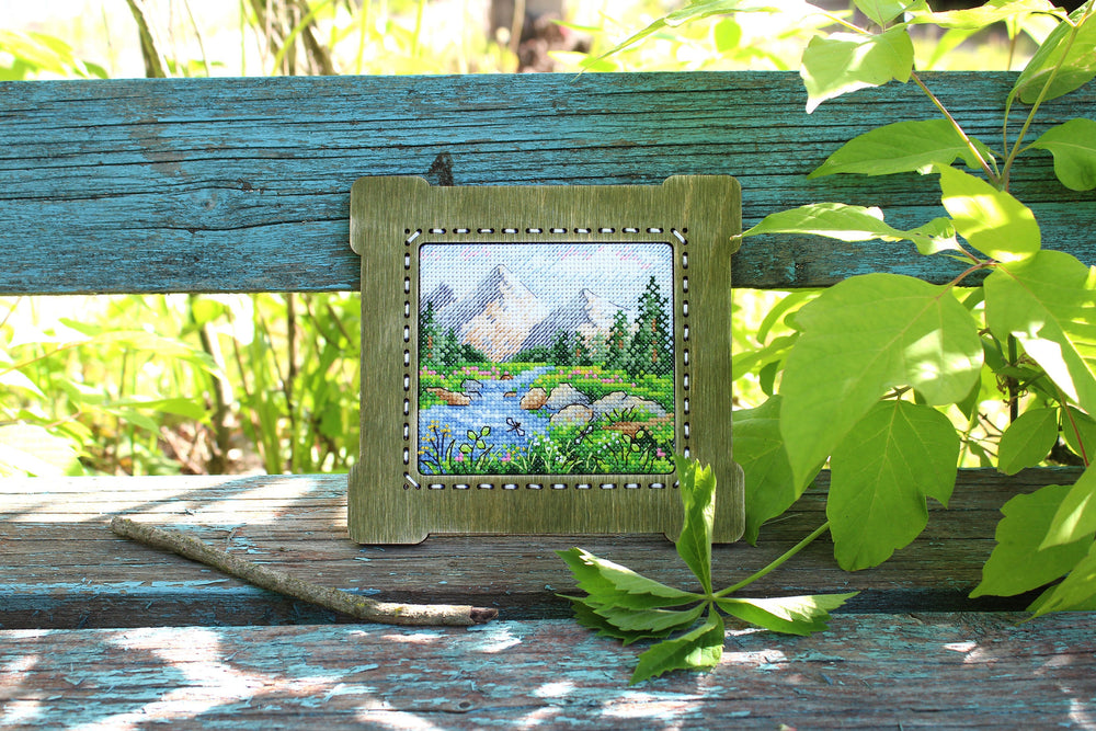 Mountain Majesty - SM-640 MP Studia - Kit de point de croix