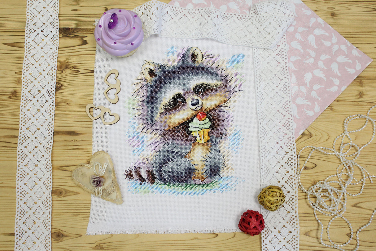 Help himself! - SM-643 MP Studio - Cross Stitch Kit