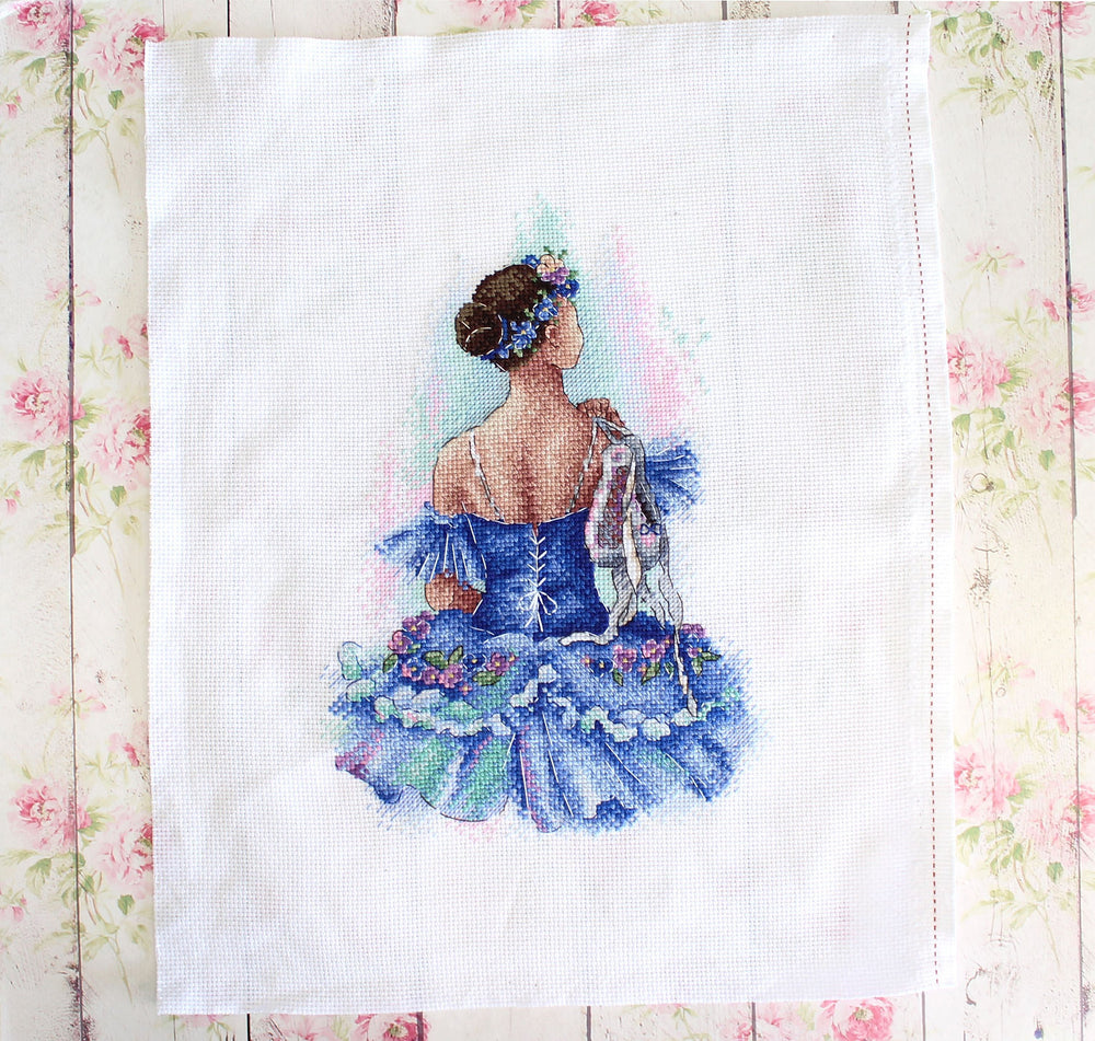 Kit de Punto de Cruz Prima de Ballet. Bailarina - MP Studia SNV-792