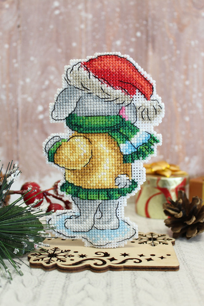 Bunny with a Heart - SR-859 MP Studia - Cross Stitch Kit