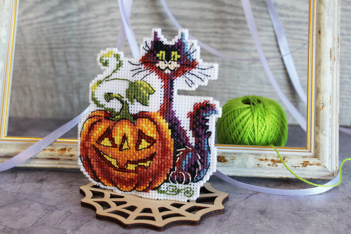 Black Cat - SR-866 MP Studia - Cross Stitch Kit