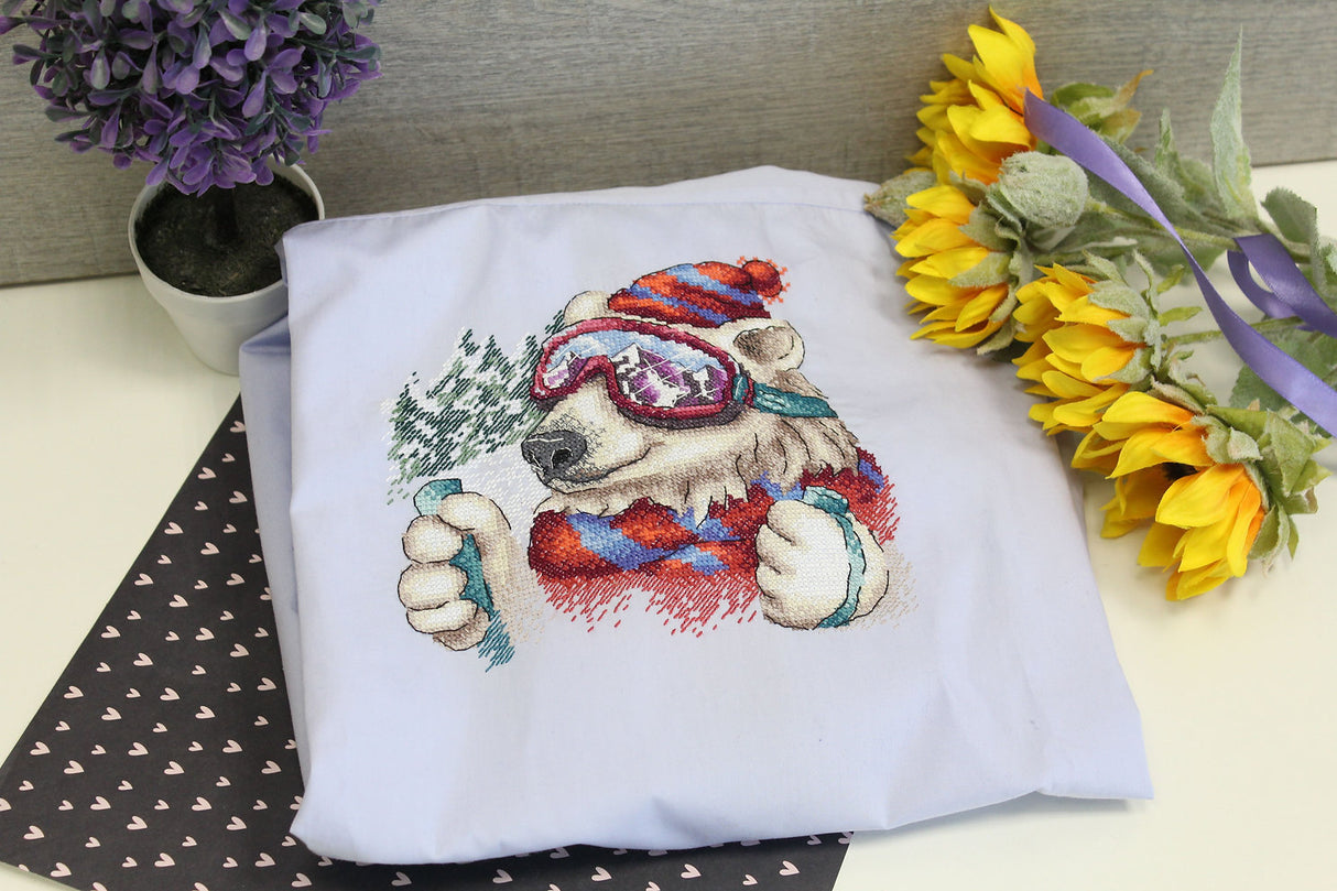 Elegant Skier - SV-685 MP Studia - Cross Stitch Kit