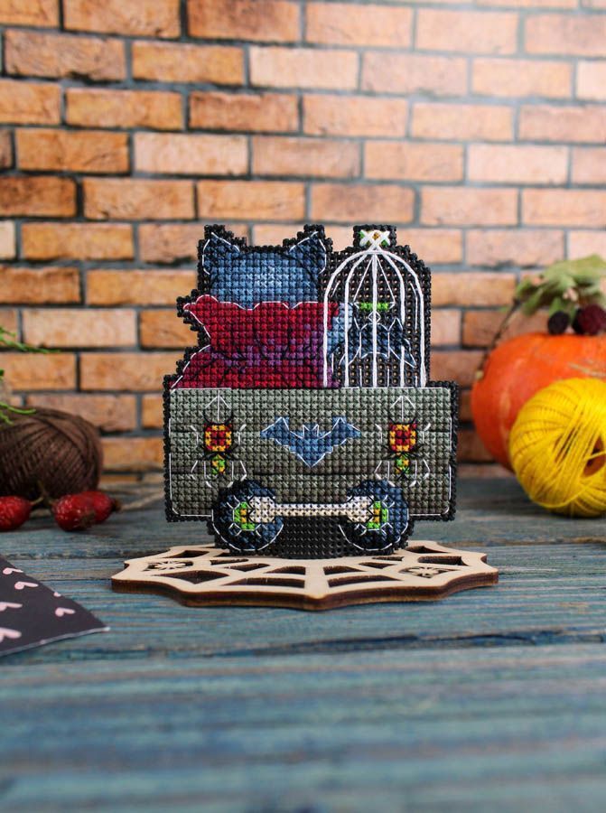 Cross stitch kit "Spooky carriage" SR-931 MP Studia
