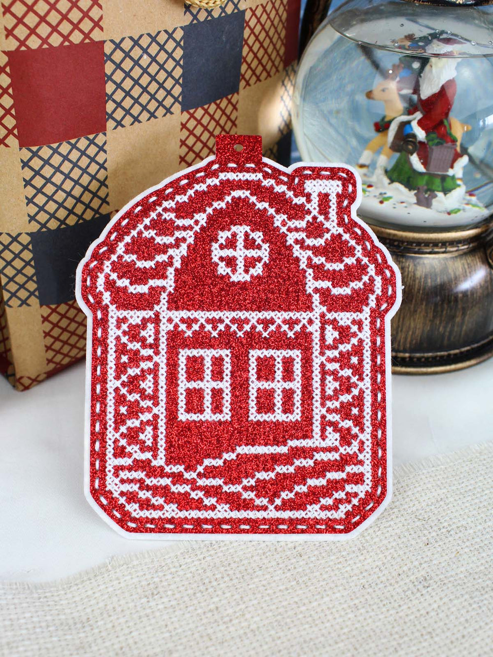 Kit de punto de cruz MP Studia ST-1089 – “Adorno navideño: Casita bajo la nieve”