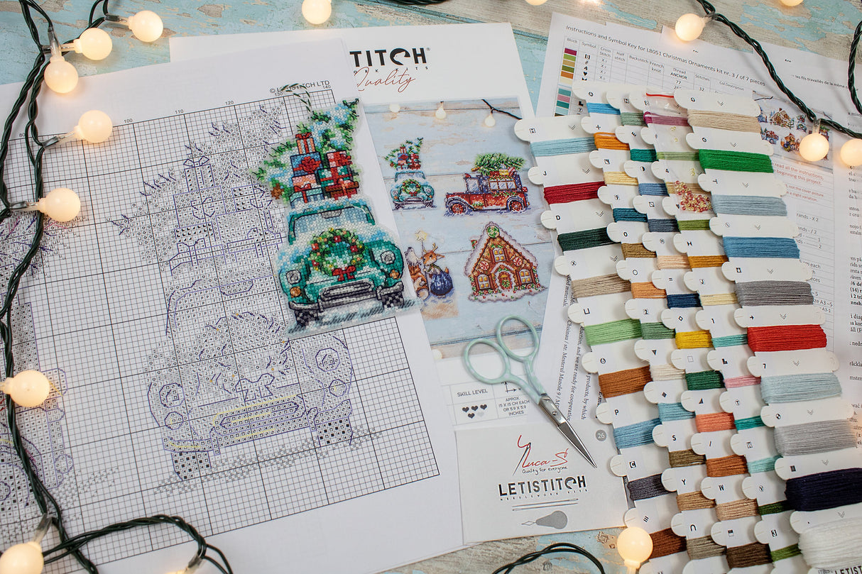 7 décorations de Noël - L8051 LETISCTITH - Kit de point de croix
