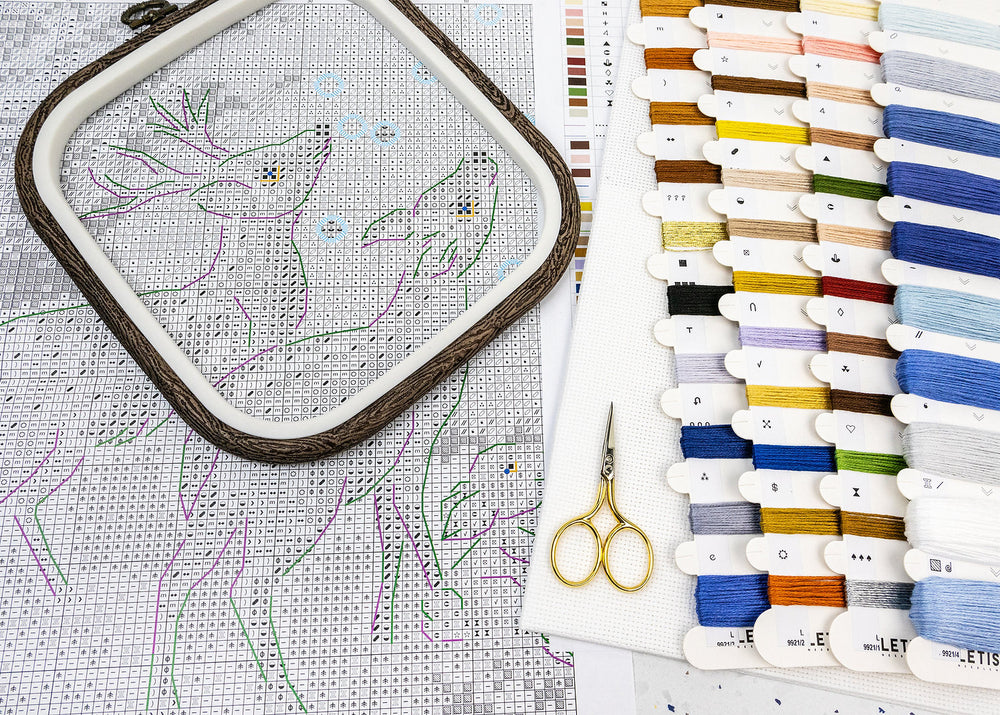 L9921 Angel in Wood - Letistitch | Cross Stitch Kit