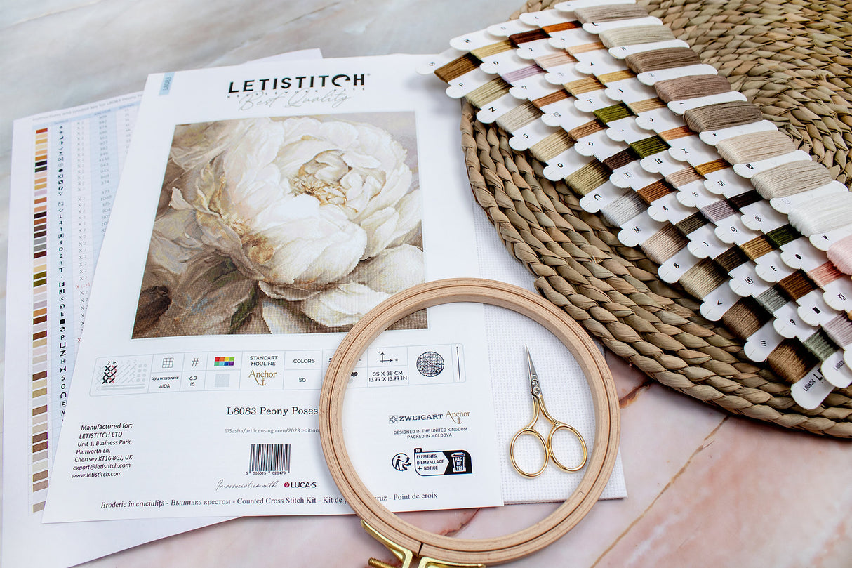 Peony Poses - L8083 LETISTITCH - Cross Stitch Kit