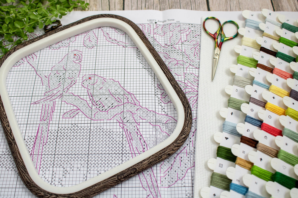 Cross Stitch Kit "Time in the Jungle" - LETISTITCH L8071