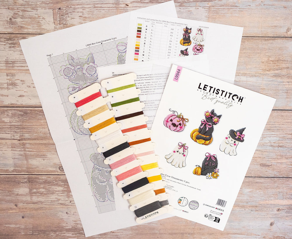L9944 Boo Crew Ornaments 5 pcs. - Letistitch | Plastic Cross Stitch Kit