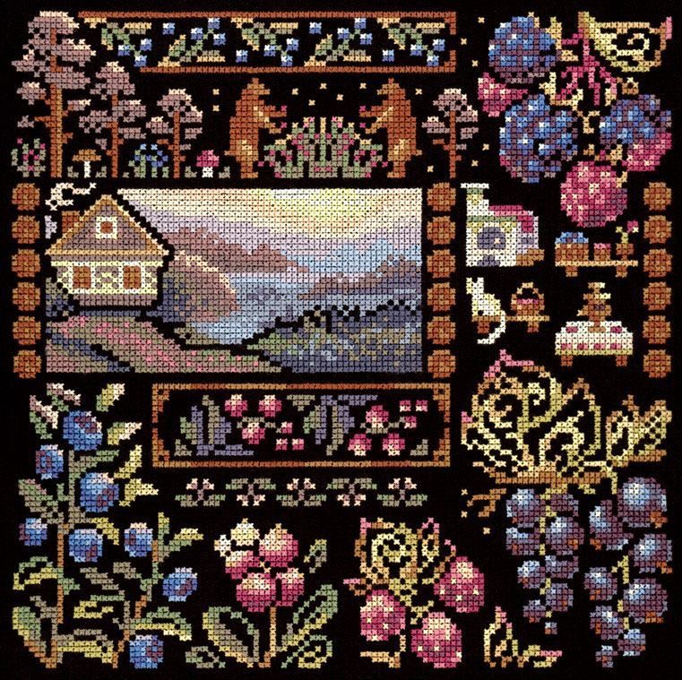 Kit de punto de cruz MP Studia SNV-1036 Sampler Dawn in the Village con casa de pueblo, montañas, flores, bayas y motivos decorativos sobre tela negra.