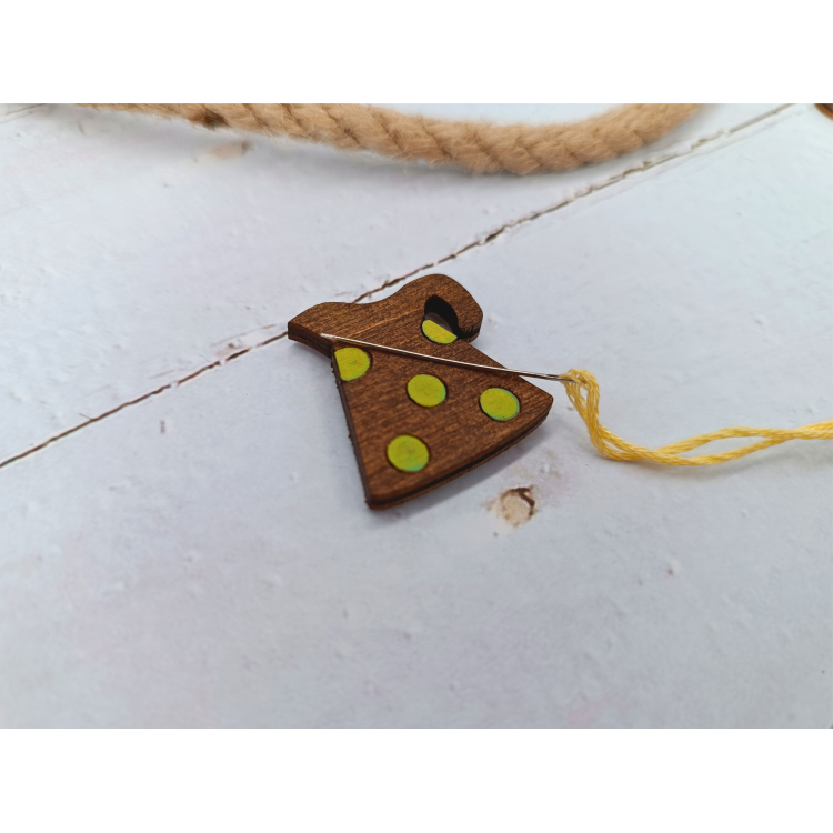 Imán portaagujas KF059/65 “Jarra con lunares” – Kind Fox by Wizardi