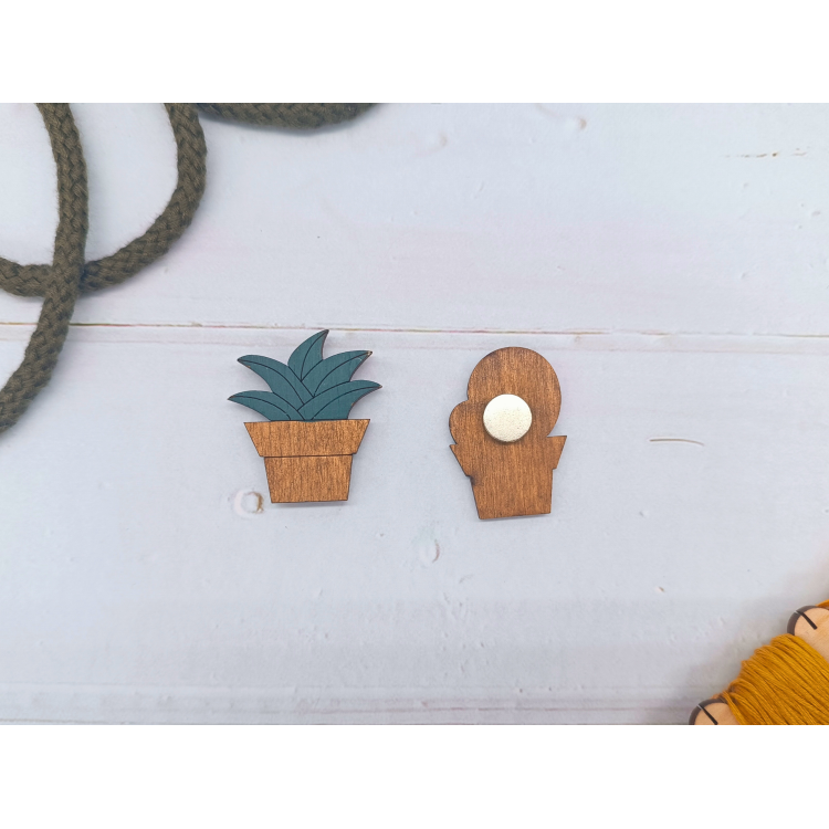 Magnetic Needle Holder. Succulent KF059/63 by Wizardi
