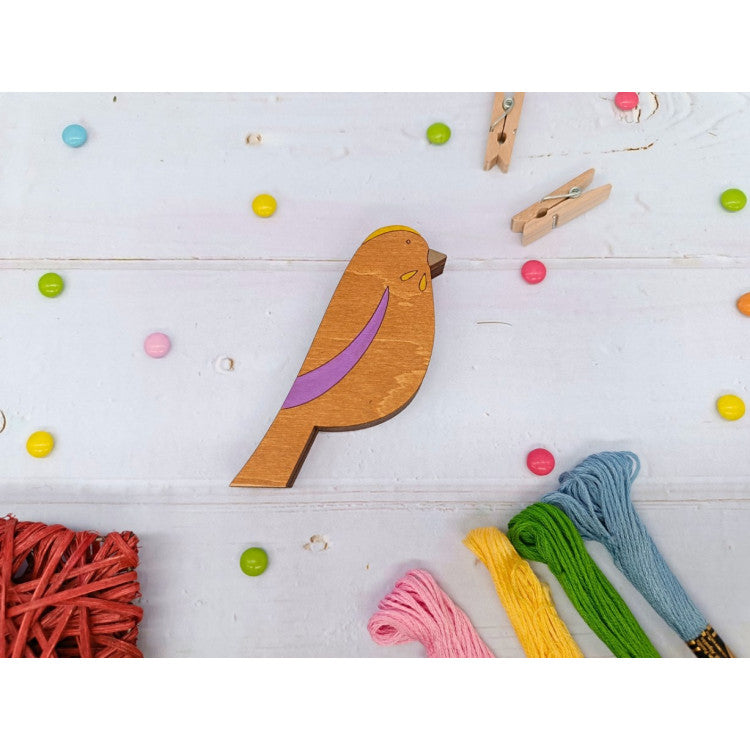 Étui à aiguilles en bois avec motif oiseau violet - Wizardi