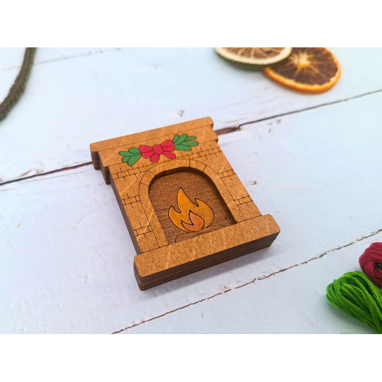 Wizardi KF056/125 Wooden Needle Case – Decorative Fireplace