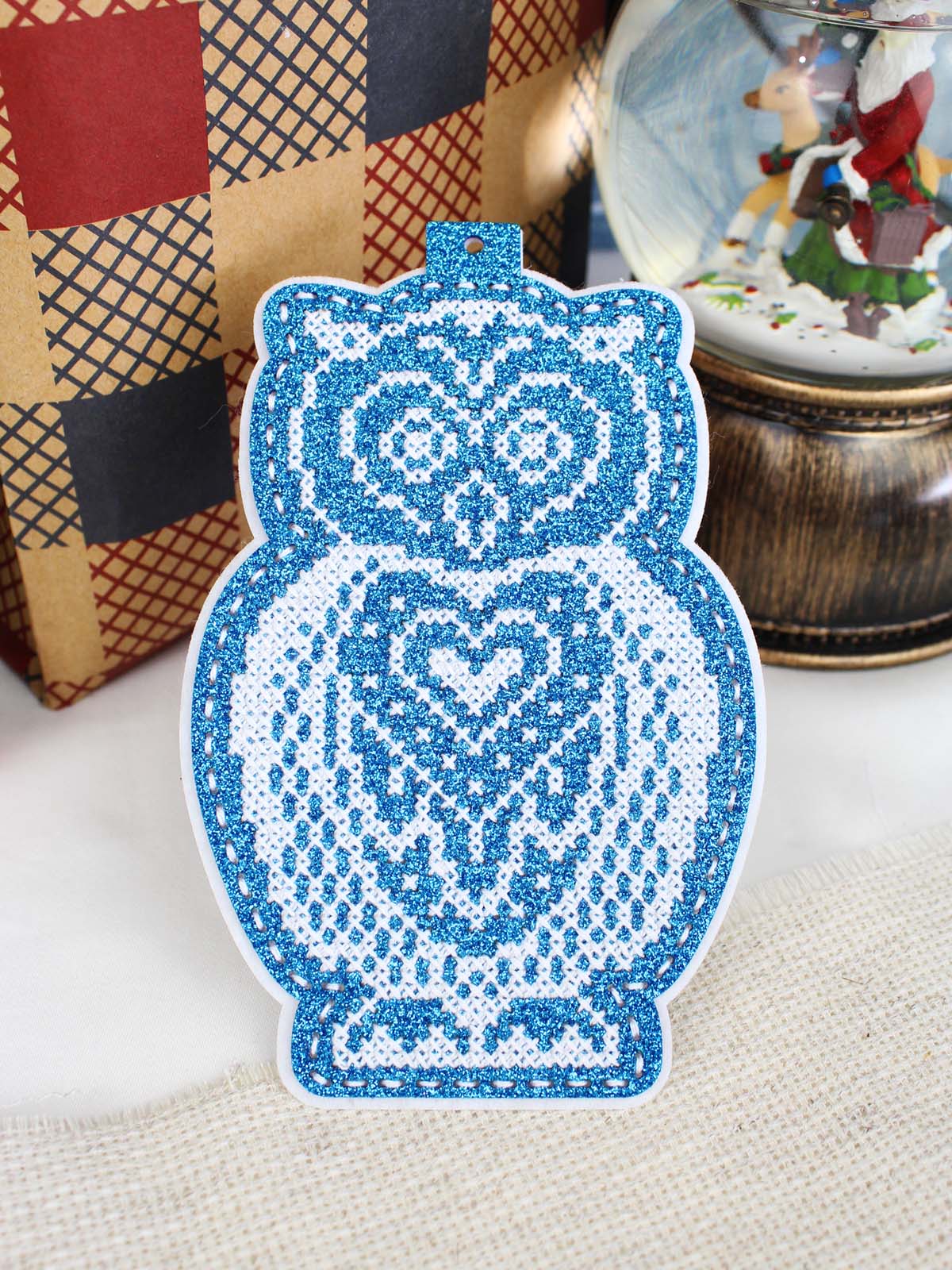 Kit de punto de cruz MP Studia ST-1087 – “Adorno navideño: Búho nevado”