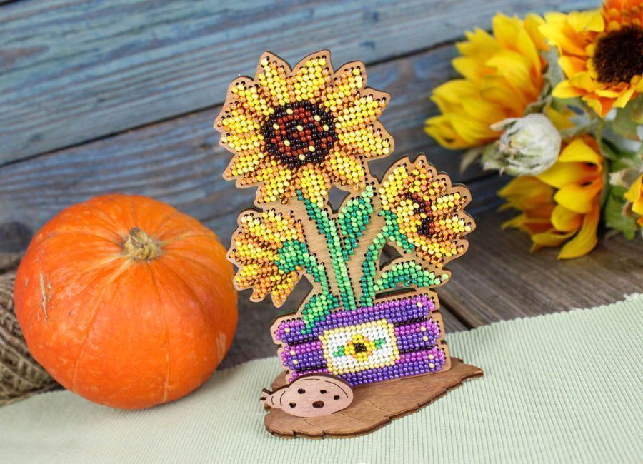 Broderie avec perles sur socle en bois "Tournesols dans une boîte" SO-099 MP Studia